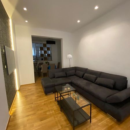 タラントLa Casa Di Lelloアパートメント エクステリア 写真