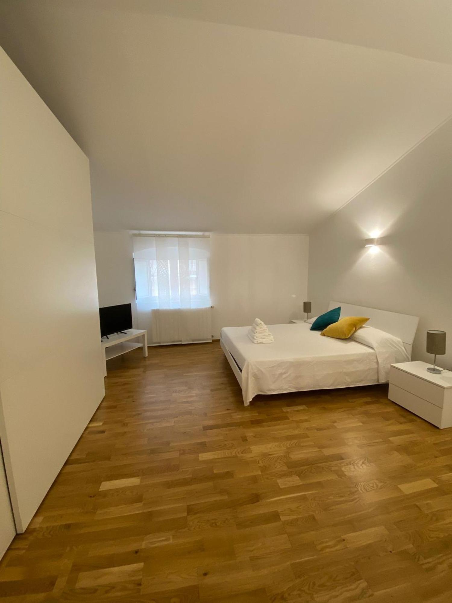 タラントLa Casa Di Lelloアパートメント エクステリア 写真